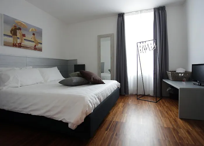 Hotel Al Vecchio Tram 3*